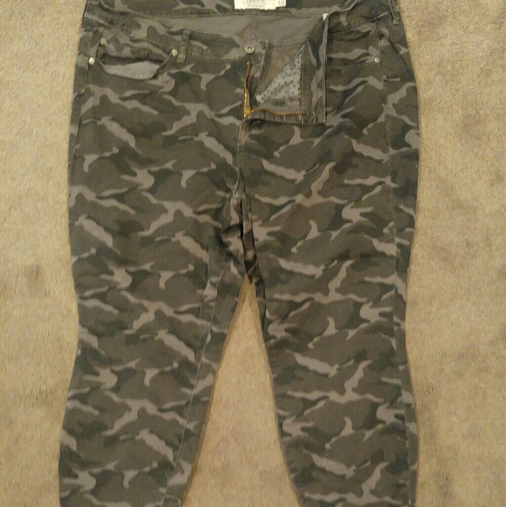 Women's plus size pants